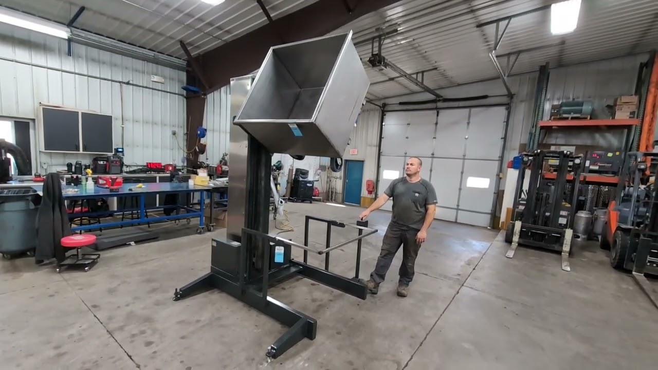 Food Makers Equipment Tote Lift, w/ SS Tote