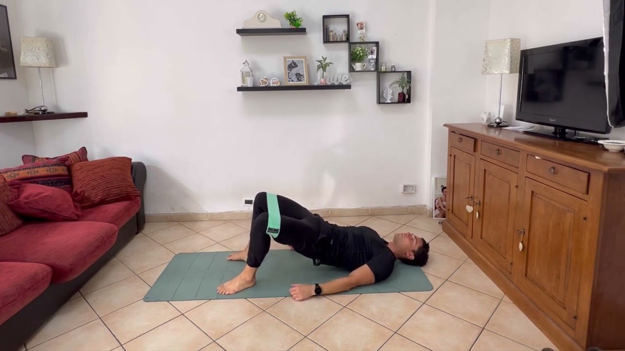 contrazione gluteo da ponte