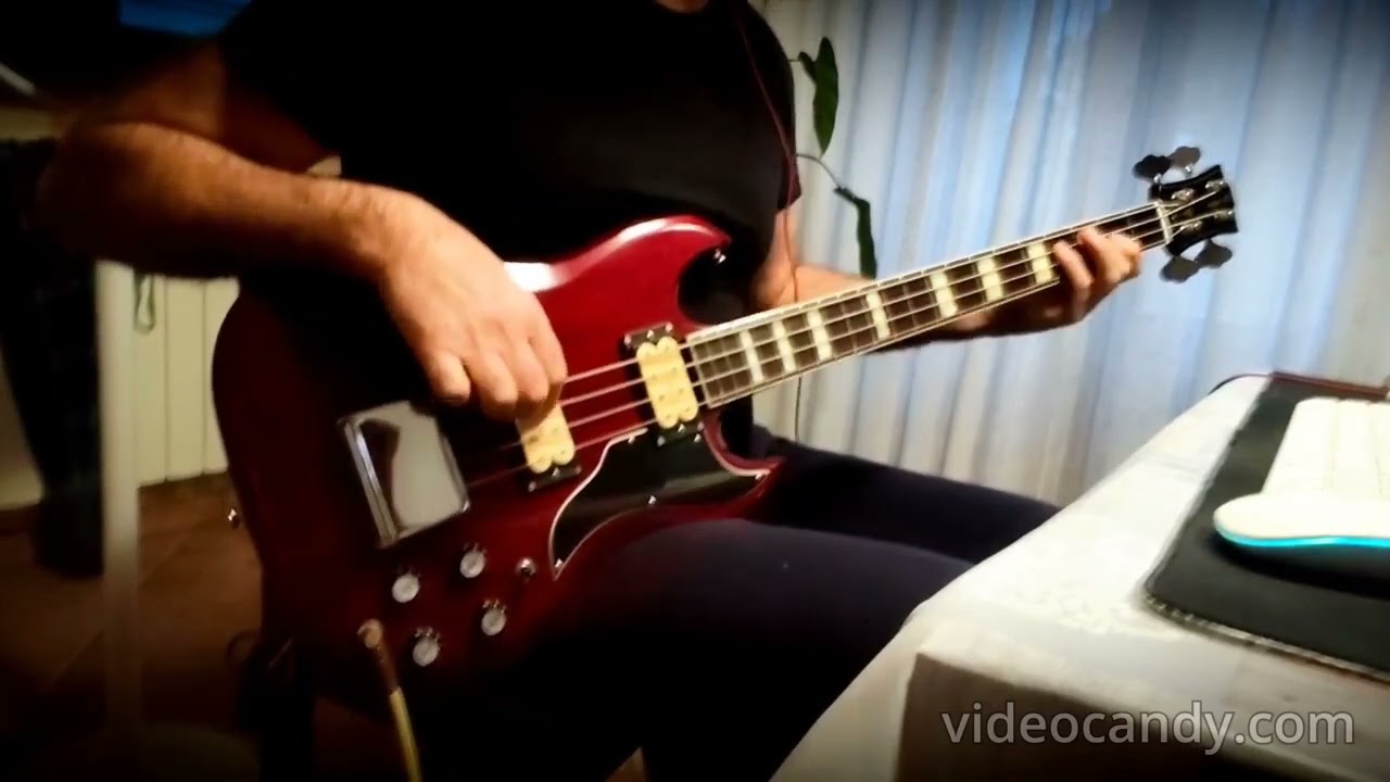 U2 - New Year's Day #basslovers