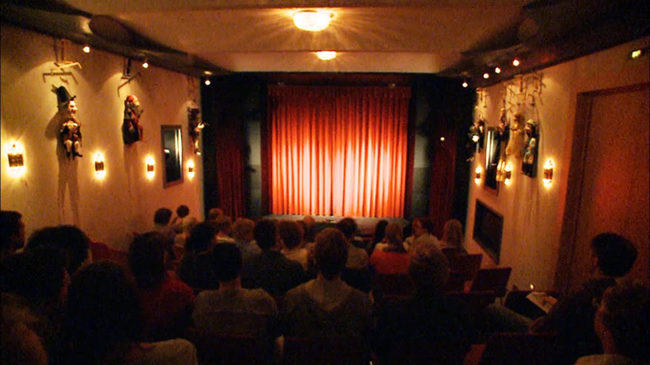 DÜSSELDORFER MARIONETTEN-THEATER - SELTENE EINBLICKE