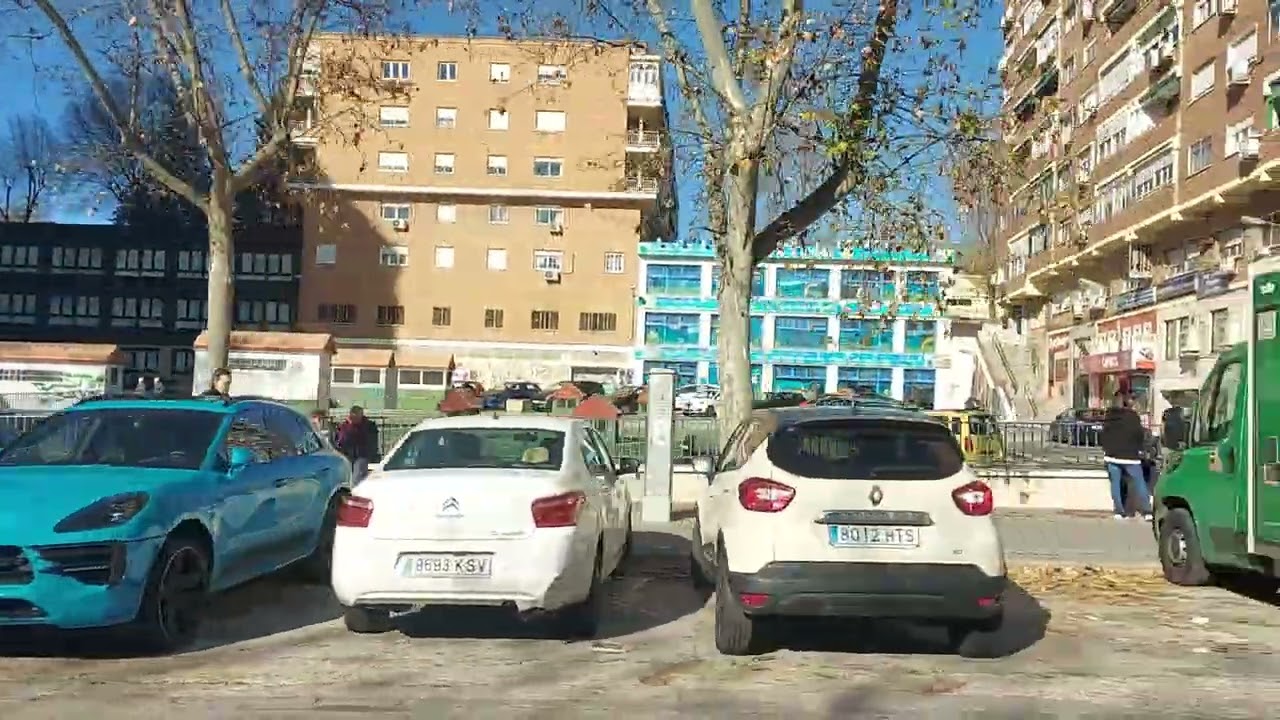 EMT Madrid (Línea 127 133) Fermin Caballero-Betanzos - Plaza de Cieza