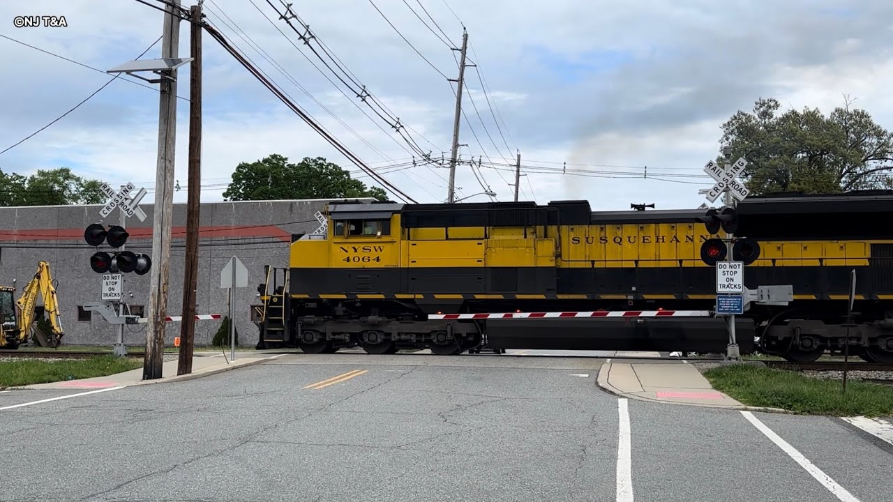 Railroad Crossing: Hawthorne, New Jersey | Warburton Ave.