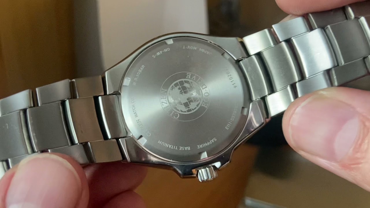 Купил Citizen, пришли испорченные часы