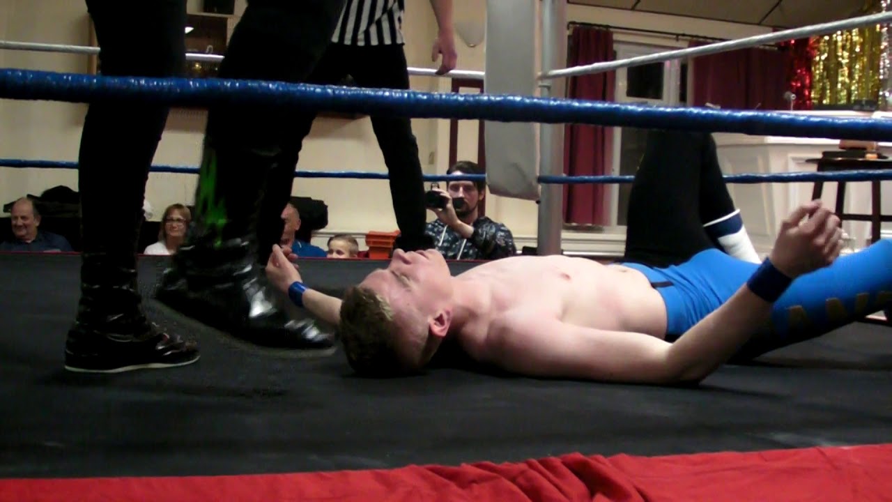 Phoenix - Walderslade March 30th 2018 - Sid Manelli vs The Phantom