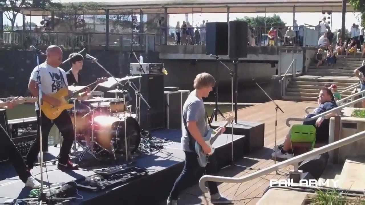 fail compilation january 2013