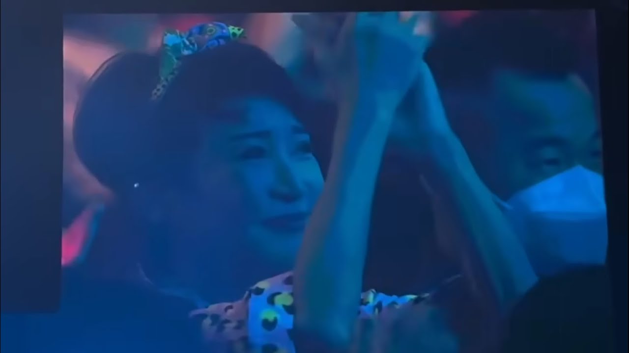 #譚輝智