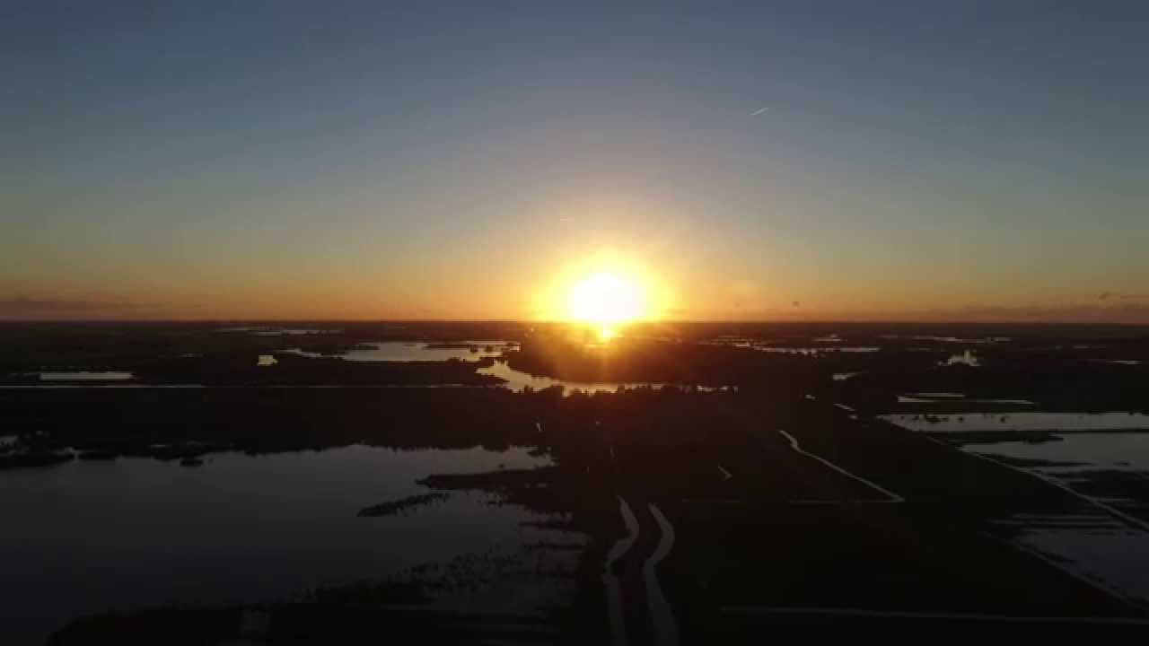 126. Luchtopname - Zonsondergang Alde Feanen 26-09-2015