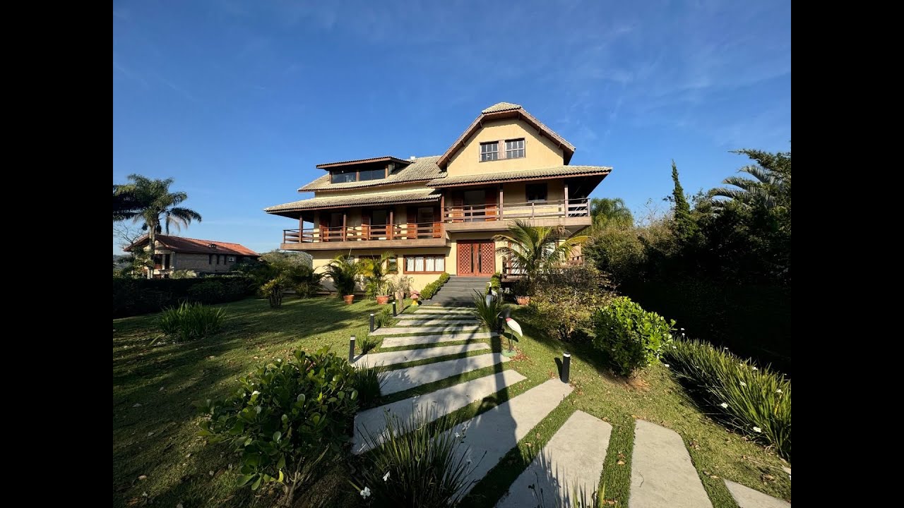 Casa Alto Padrão na Serra da Cantareira, condomínio com HELIPONTO