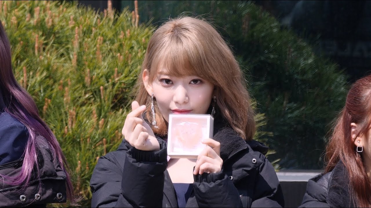 아이즈원 IZ*ONE 미야와키 사쿠라 Miyawaki Sakura 4K 60P 직캠 fancam @ 190412  뮤직뱅크 미니 팬미팅 by Spinel