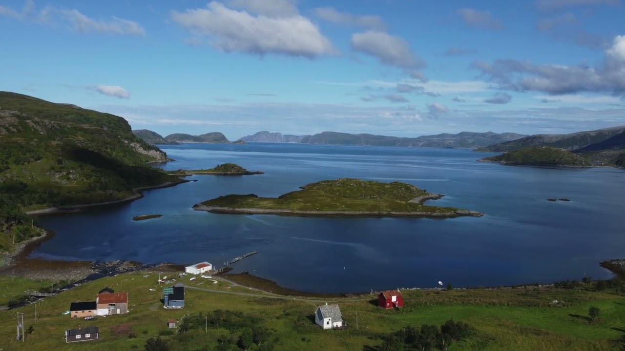 Søndagstur i Storelva, Sørøya