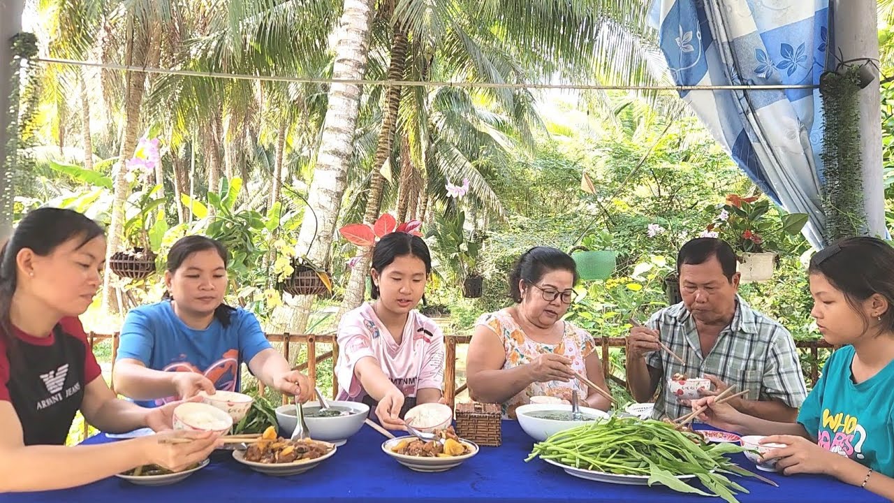 Thật Là Ngon với Món Sườn Non Kho Khóm Thêm Nồi Canh Rau Cải Trời Ăn Xuất Mồ Hôi| TKQ & Family T2259