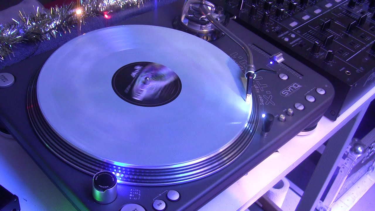 Yves Deruyter - Calling Earth  (Remastered Original Mix)