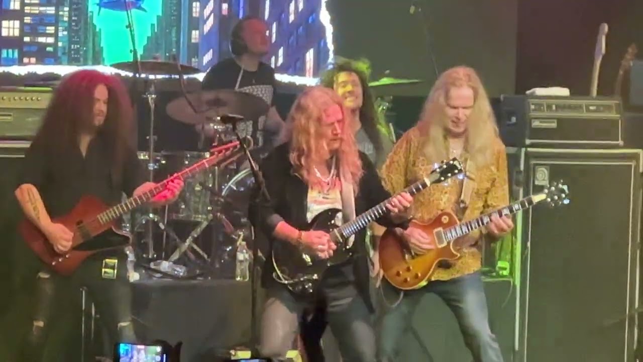 Vandenberg & Frank Hannon of Tesla perform Whitesnake's "Still of the Night" LIVE MORC 5.01.2023