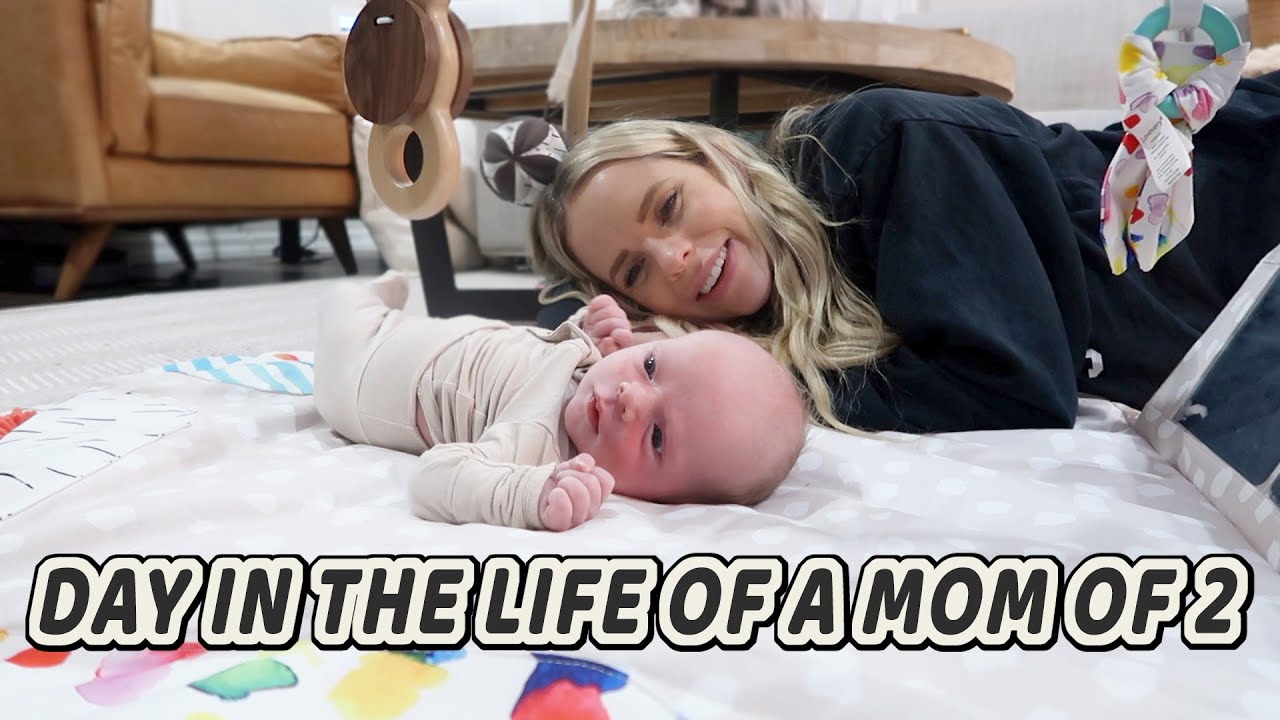 DAY IN THE LIFE OF A MOM OF TWO! / Newborn Life & Learning To Multitask! / Caitlyn Neier