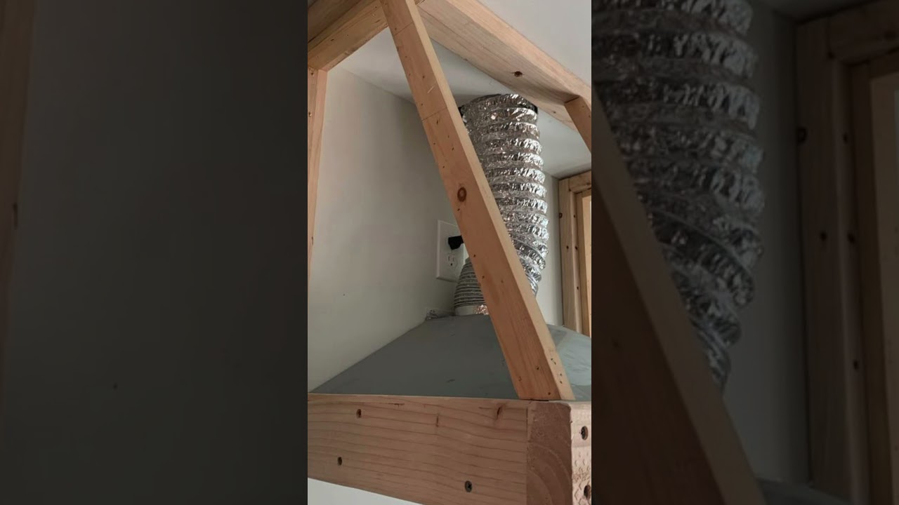 Recycled Pallet Wood Rustic Hood Vent Build #diy #houserepair #upcycling #myjourney