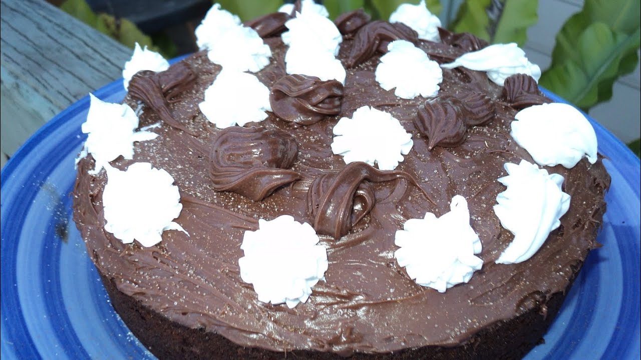 CHOCOLATE CINNAMON CAKE