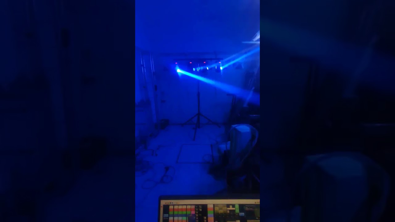 Alfie beam 2 100w #alfiebeam #iluminacion #cabezalmovil #tecshow #sonido  Buenos Aires #tecshow