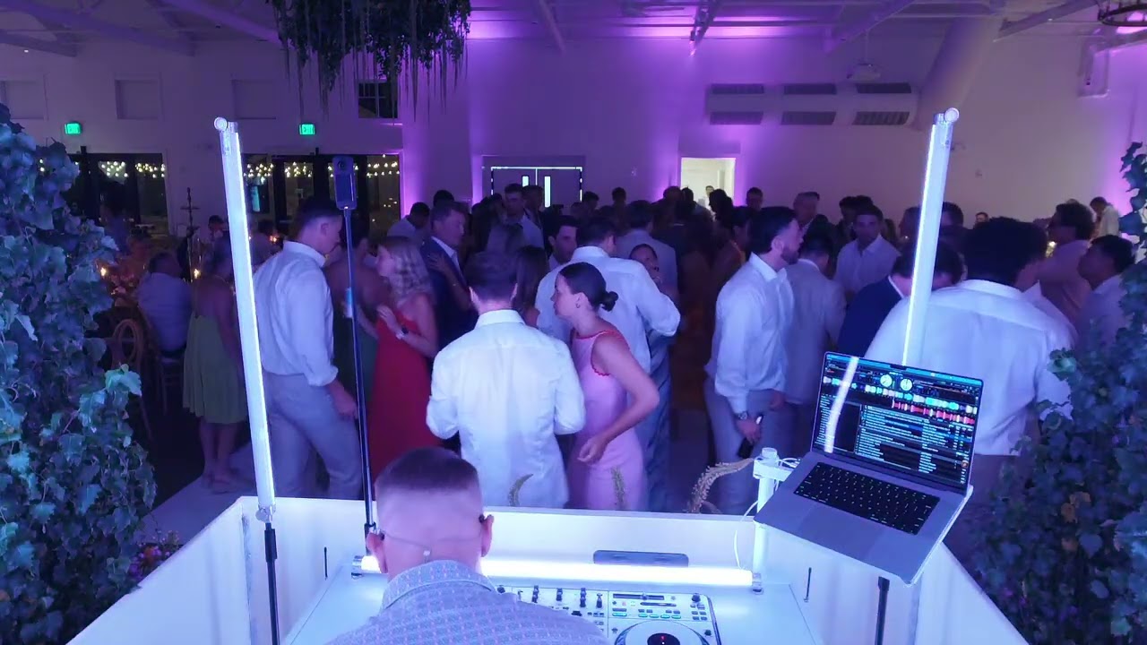 90 Minutes of Wedding Dancefloor Fire 🔥 | DJ Nick Nystrom Live @ Willow on Grand in Des Moines, Iowa