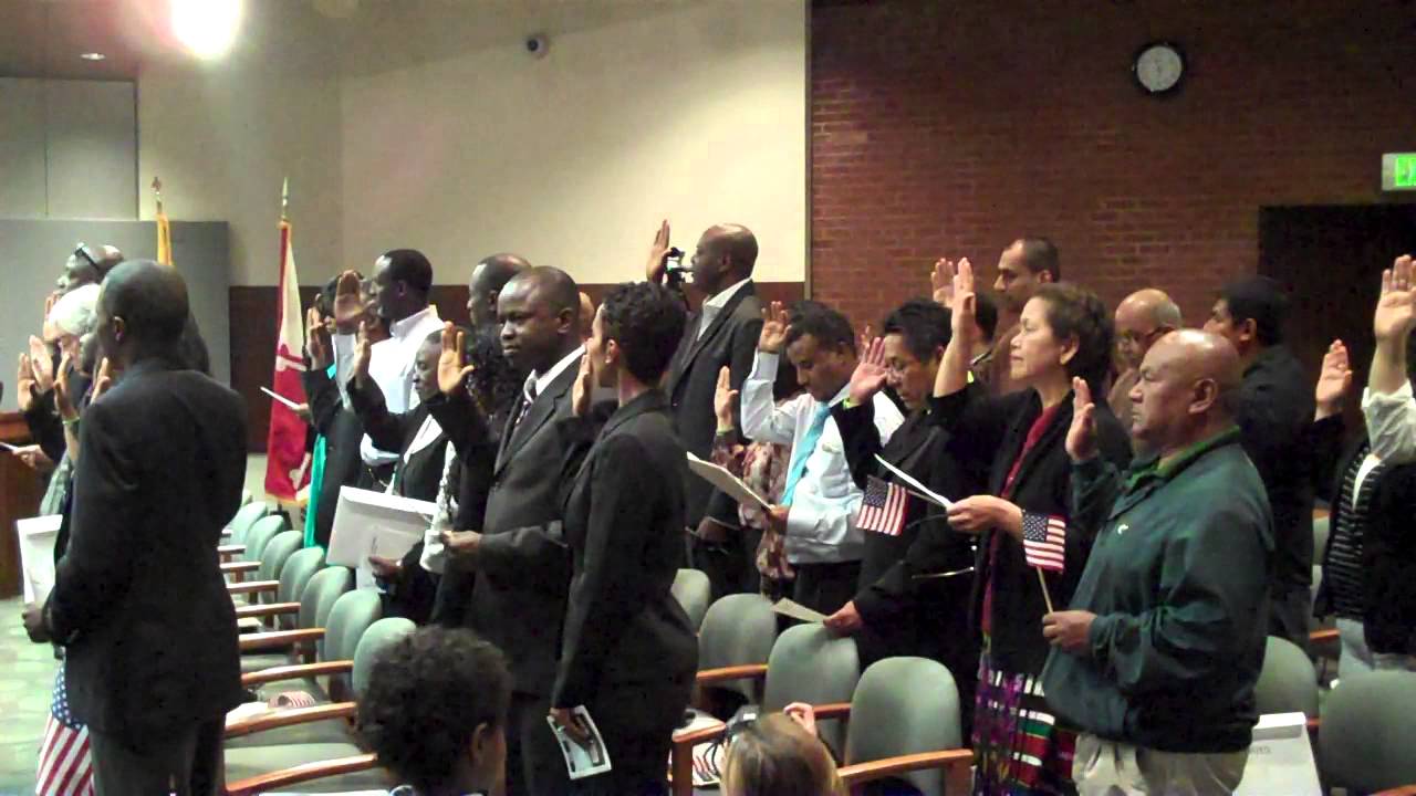 39 Immigrants Become U.S. Citizens in Ceremony in Howard County