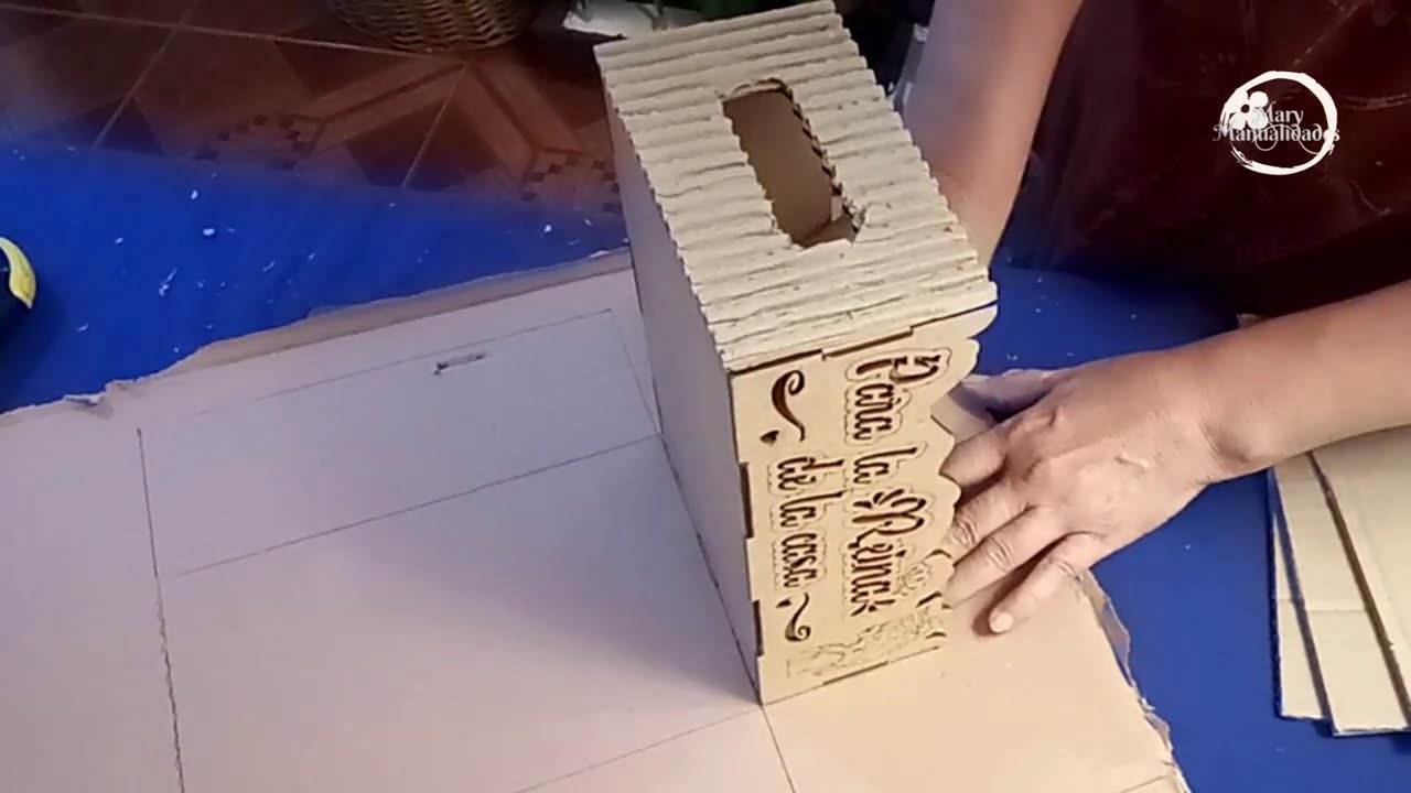 TRANSFORMA UNA CAJA DE CARTÓN EN UN LINDO ORGANIZADOR Mary Manualidades