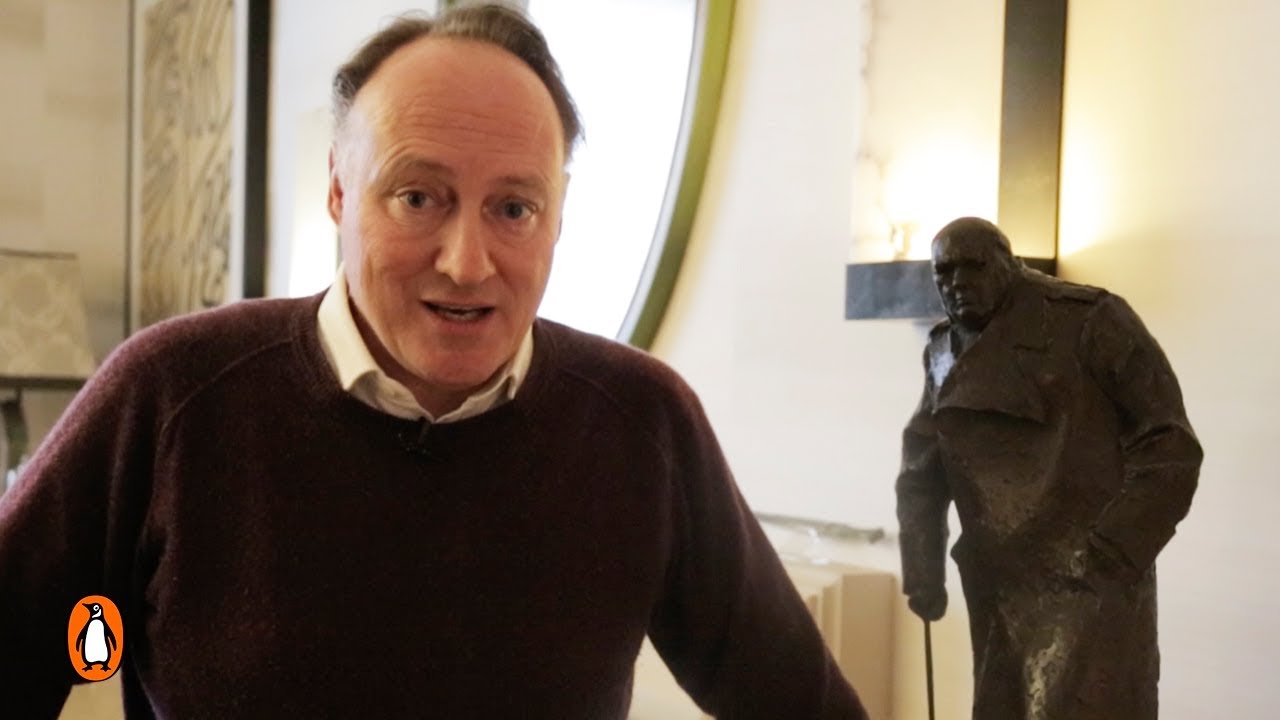 Churchill: Walking with Destiny: The Biography by Andrew Roberts