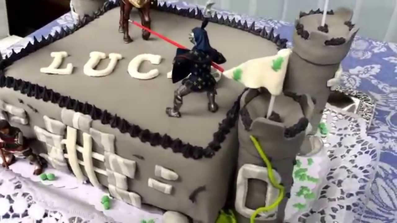 Rittertorte zum 8-j&auml;hrigen Geburtstag aus Fondant