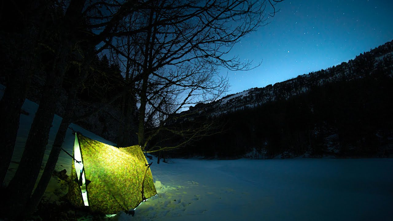 BIVOUAC SOLO DANS LA NEIGE, pour observer la faune. version compl&egrave;te