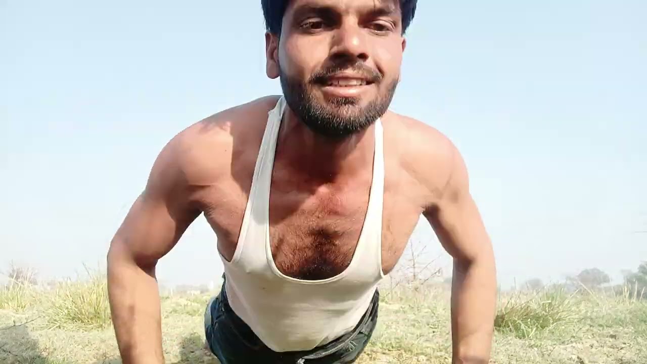 Spate video viral #viral #ekmotahathighumechala aasharam fitness 
