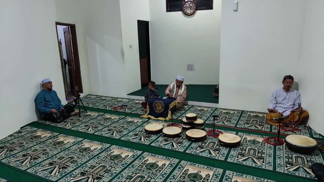 MAJELIS ALMUHIBBIN LAWANG MUSHOLLAH AL IKHLAS SKY PARK PARAS