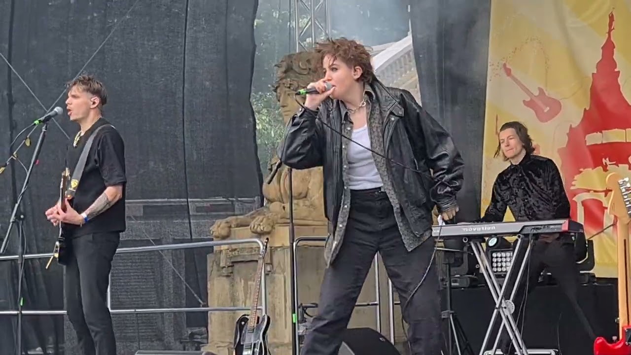 Nikra - Tanz für mich (live) @ Stadtfest Mannheim 2022