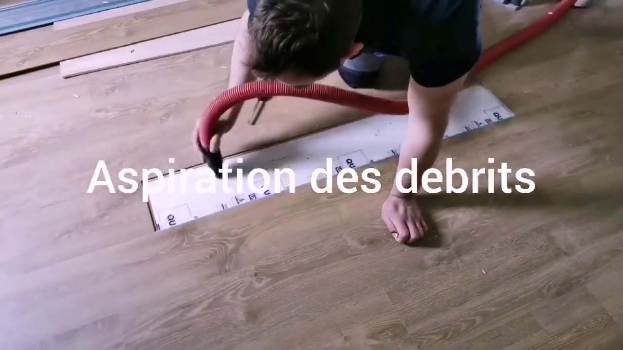 Remplacement d'une lame de stratifié en milieu de pièce