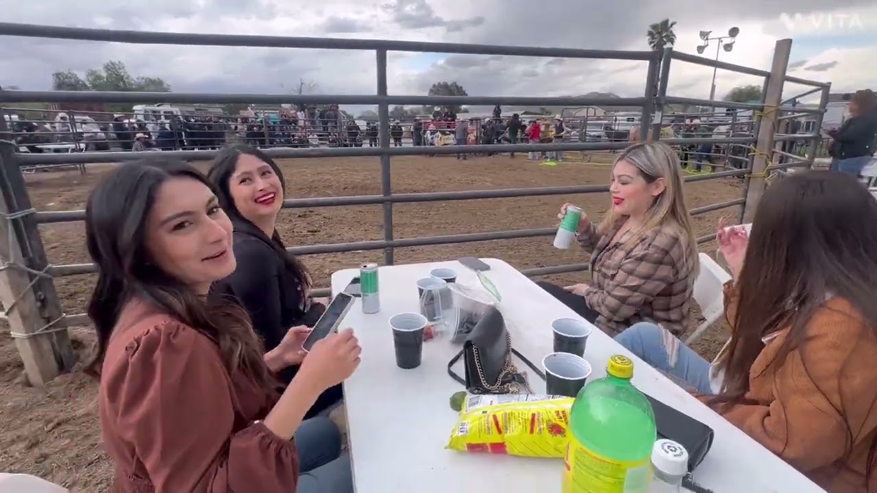 JARIPEO EN EL RANCHO EL COLUMPIO RIVERSIDE CA