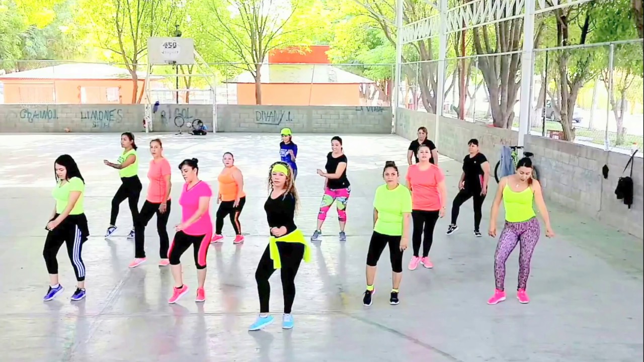 COMO TE VA MI AMOR (mireya fraimart) zumba