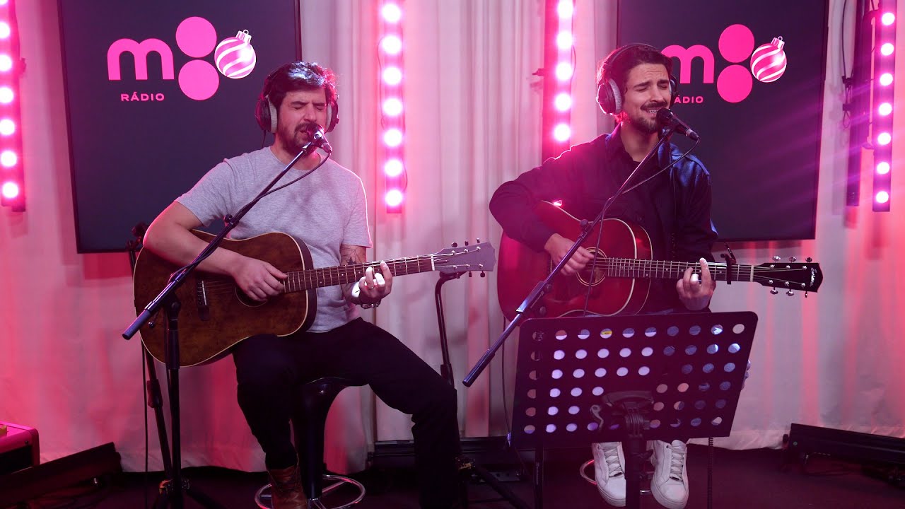 m80 | Os Quatro e Meia - Driving Home For Christmas (Chris Rea)