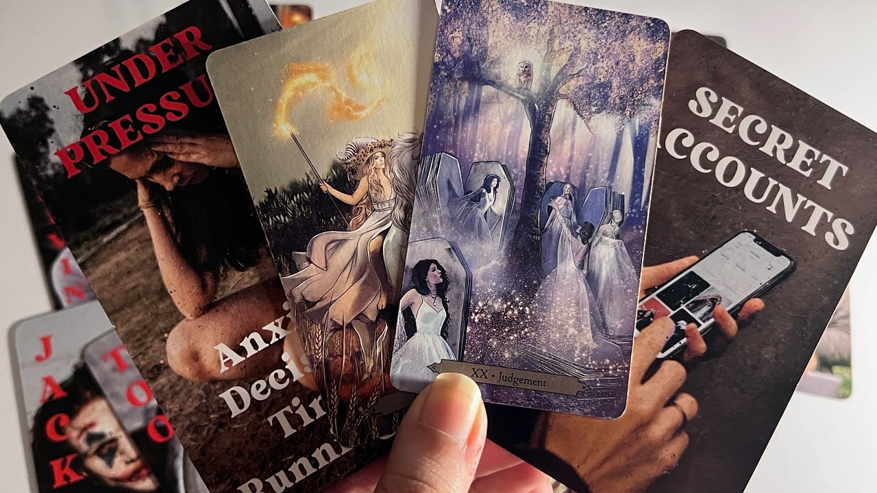 Who is spying/stalking you & why?📲👀 Hindi tarot card reading | Love tarot reading