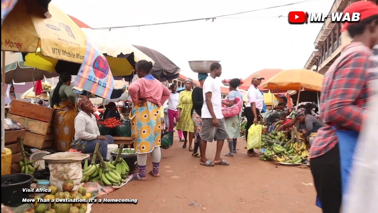 Traditional Local Food Market Shopping in Kumasi, Ghana 🇬🇭 – Authentic African Experience