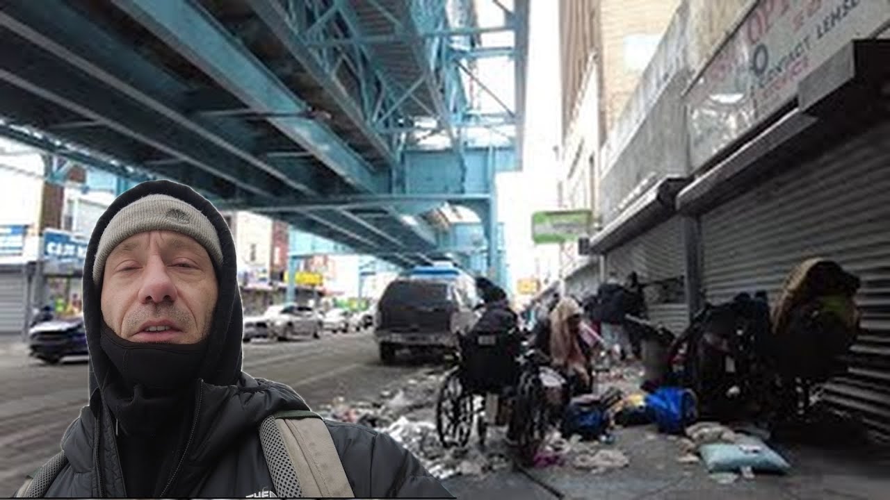 I went for a quick ride on th El and a walk down Kensington Ave