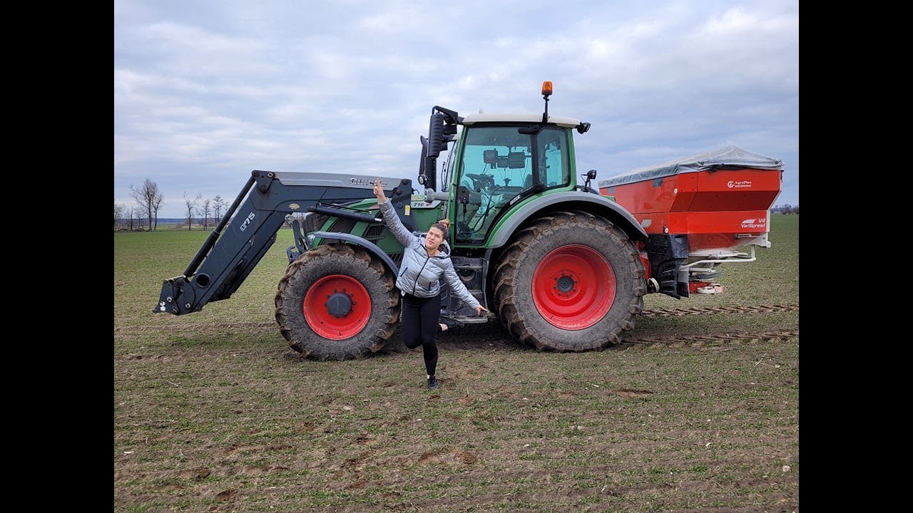 SIEW NAWOZU 2022 FENDT716 + RAUCH AXIS 30.2W KOBIETA ZA STERAMI
