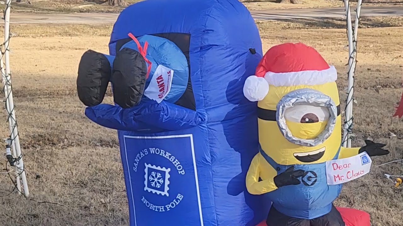 Minions Christmas Inflatable unboxing. (letters to Santa) Airblown