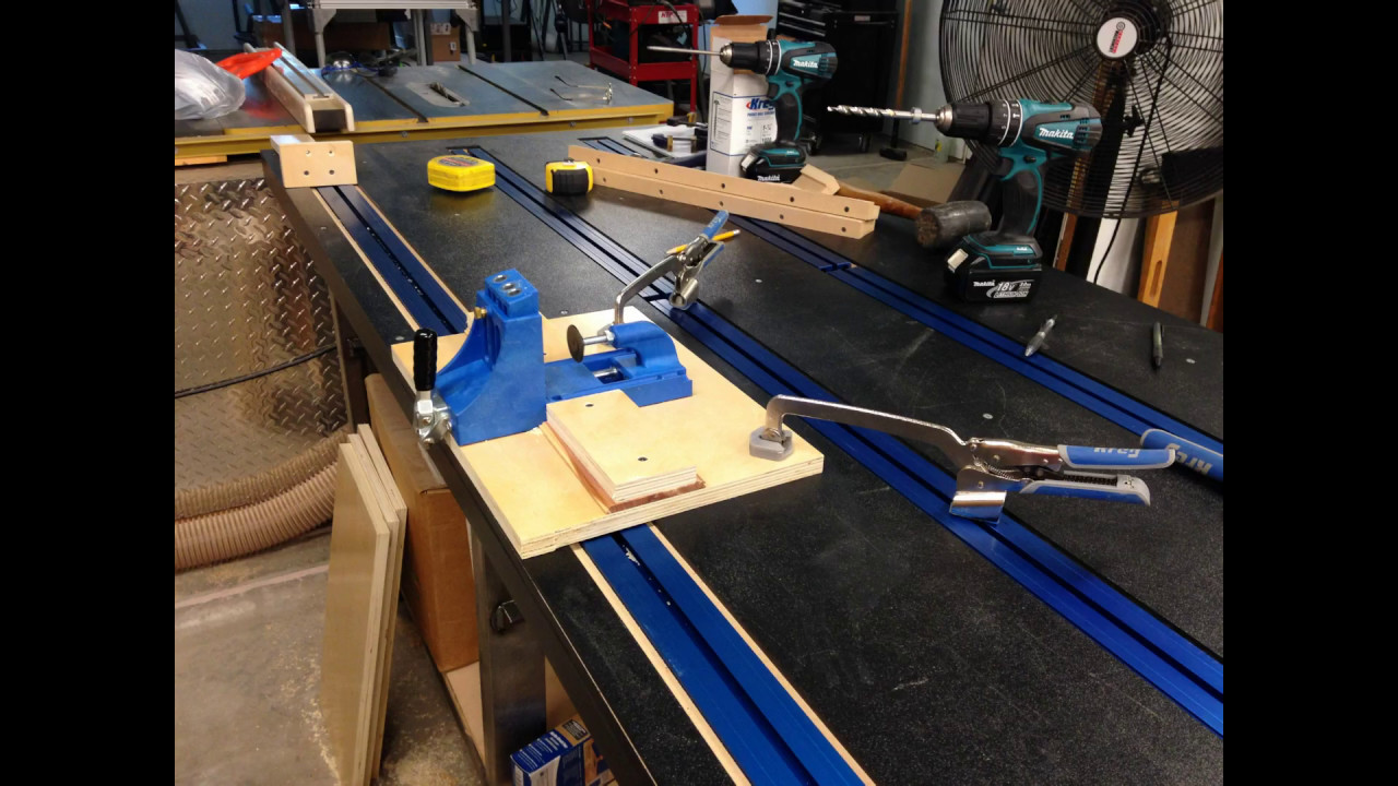 Kreg Clamp Table DIY
