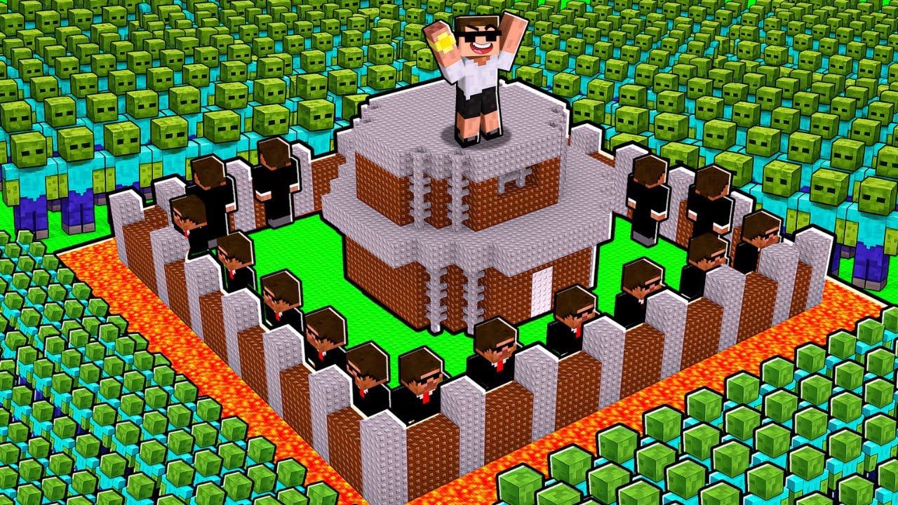 Defending My Base from Zombie in Roblox..
