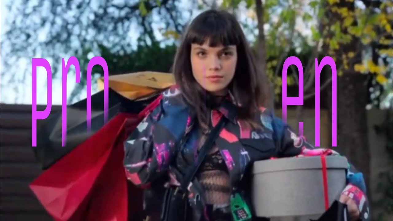 Mencía Blanco | Prom Queen