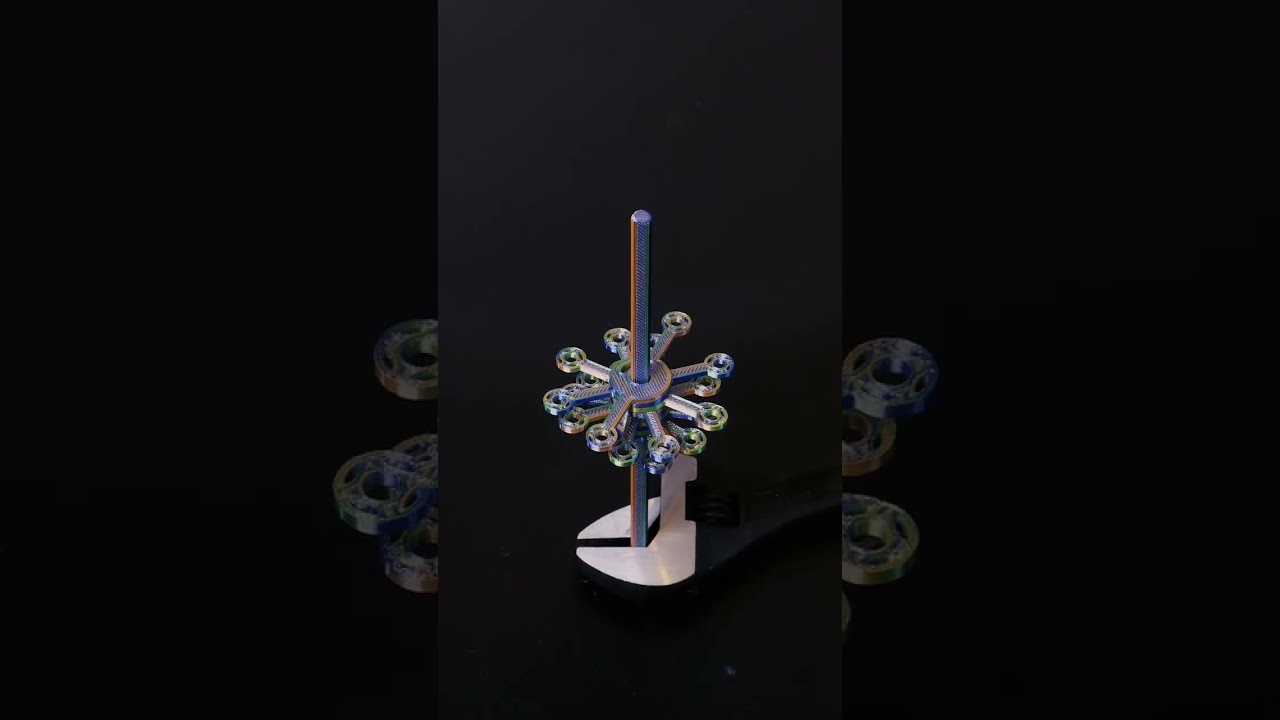 eSUN PLA-SILK mystic 3D printed Magic Spiral Fidget Printer 