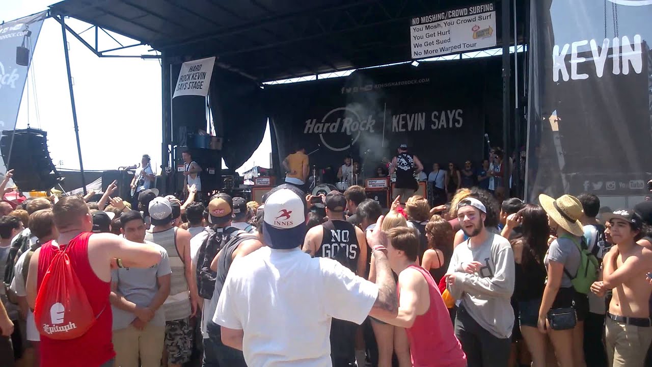 Beartooth - The Lines - live @ Ventura Warped Tour 2014