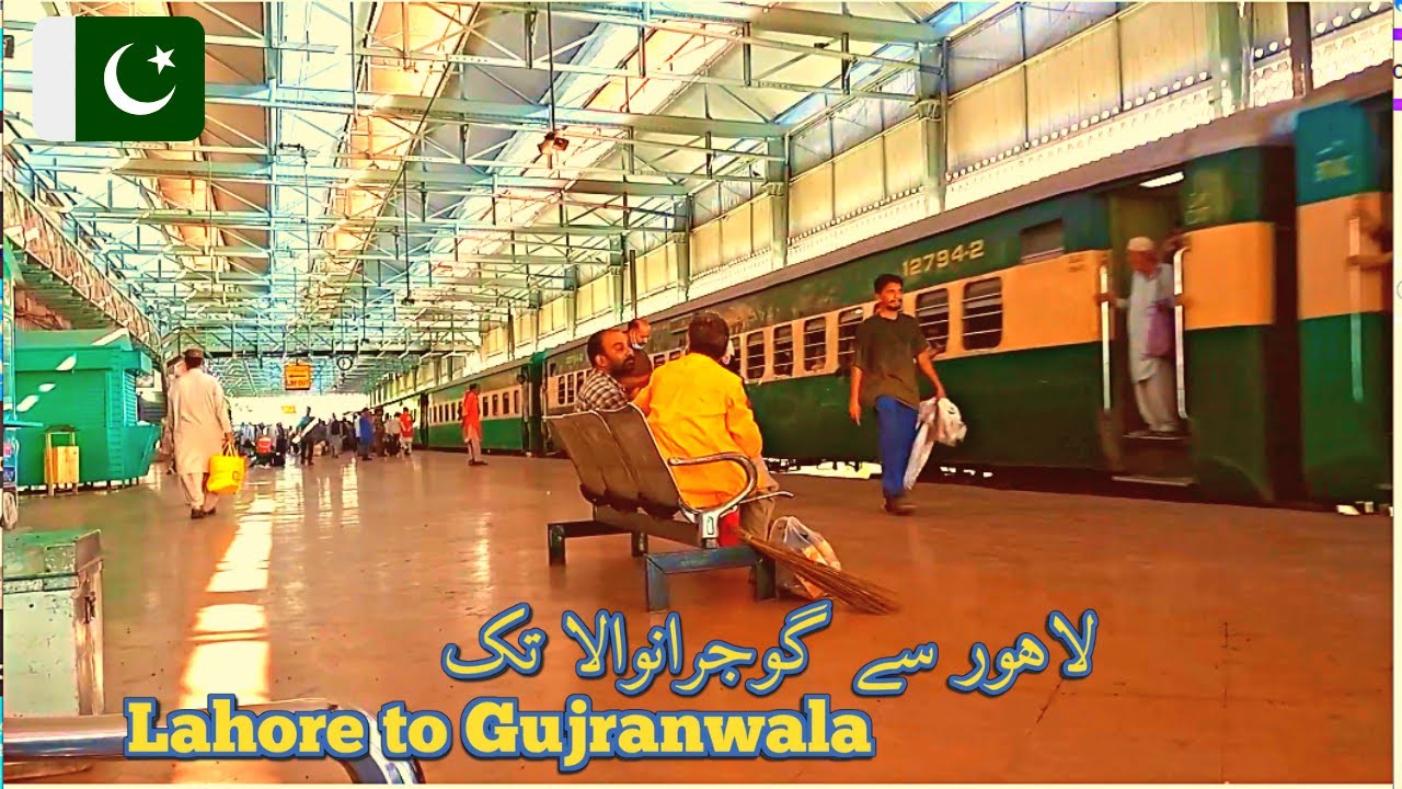 Train Journey from Lahore to Gujranwala by Awami Express Pakistan Railways - Pakistan #Travel Vlog