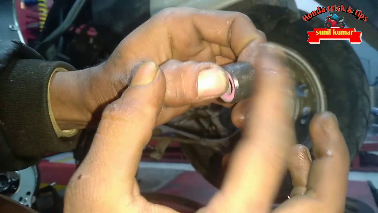 Honda Activa clutch roller problem || clutch roller Awaaz kyu karte hai