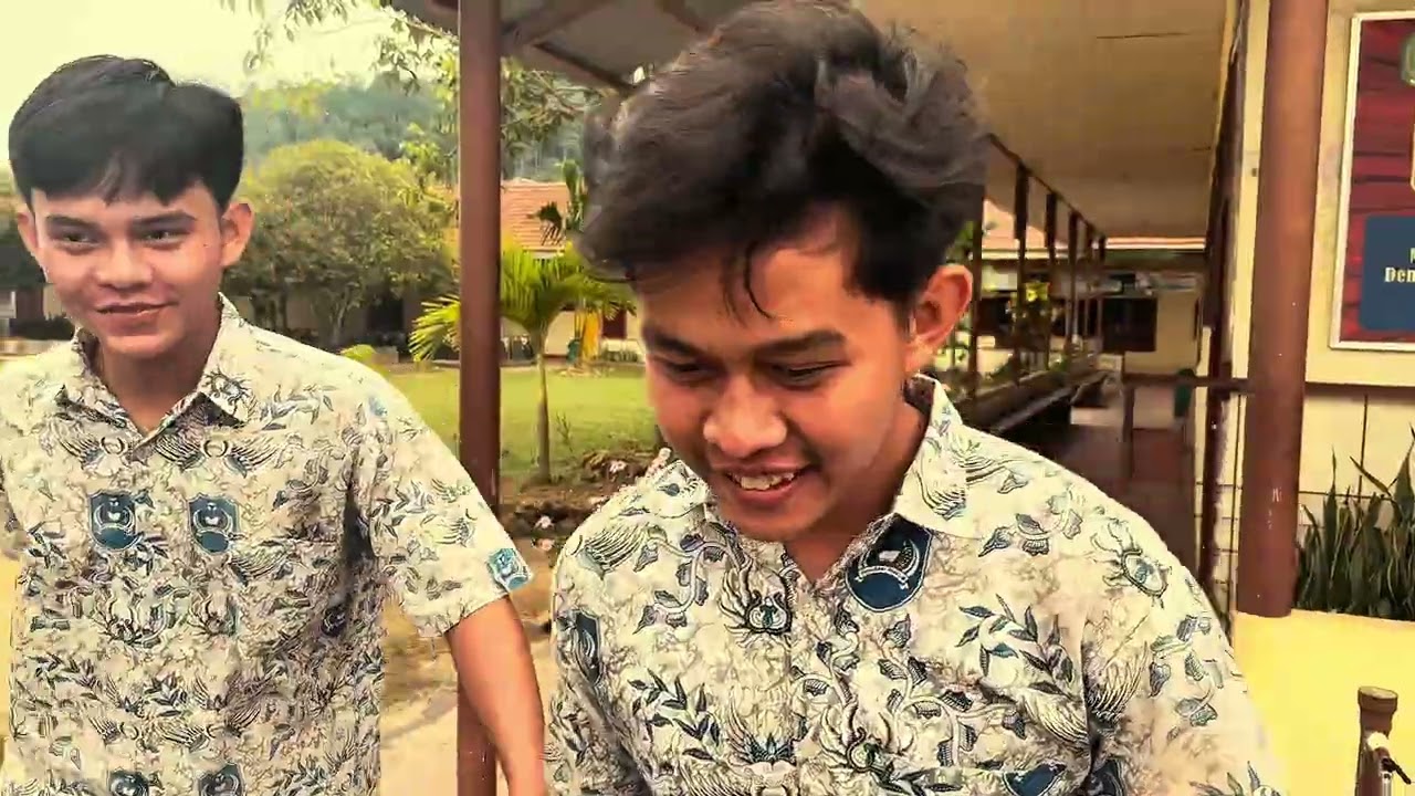 Tugas Bahasa Indonesia (Tema Bullying)
