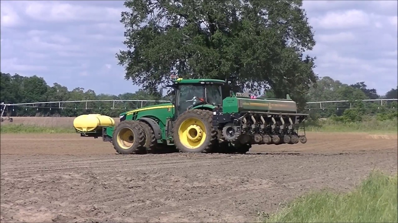 JOHN DEERE 8420 AND 8345R PLANTING PEANUTS. RENTZ FAMILY FARMS 2018 PEANUT PLANTING PT4
