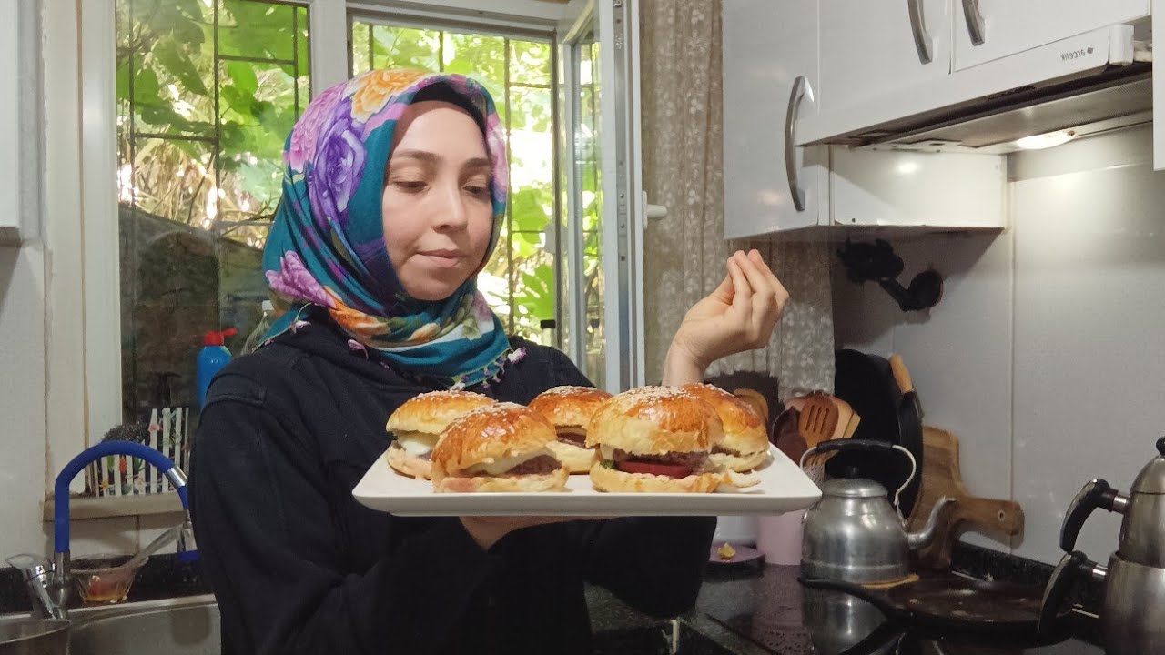 EVDE HAMBURGER 🍔💯❗SALÇA KUTULARINI ÇÖPE ATMIYORUZ DEĞERLENDİRİYORUZ💯❗/KENDİN YAP/VLOG