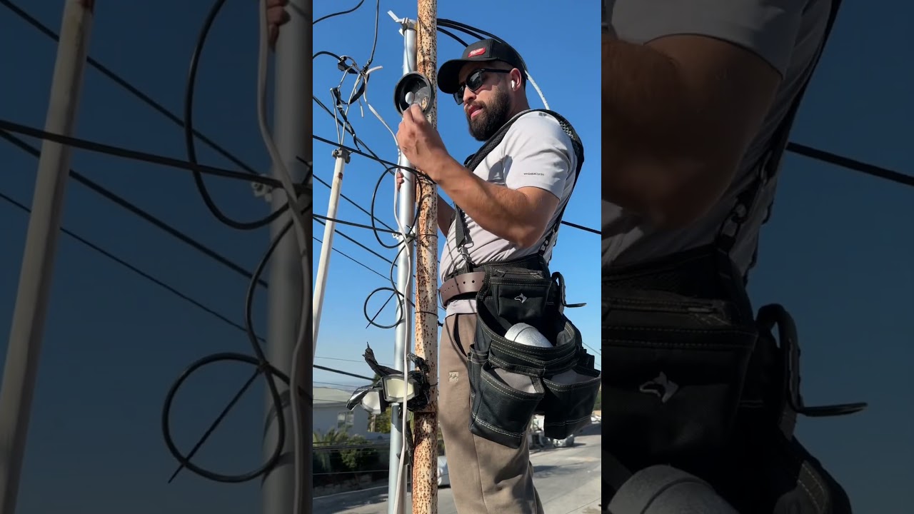 Installing a 2&rdquo; weather head for the electrical panel feed. 220V in Mexico